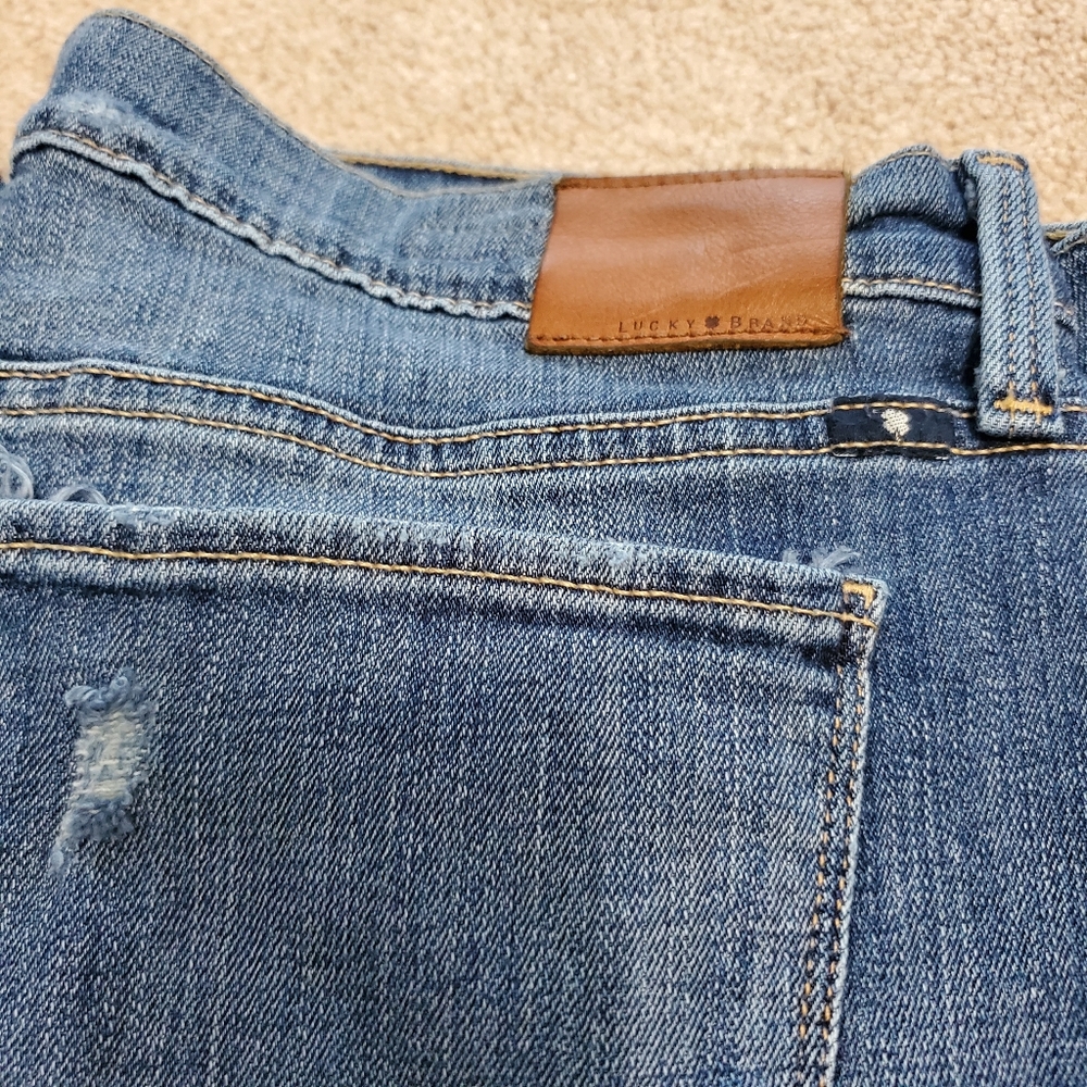 Lucky Brand Brooke Crop Distressed Jeans - Picture 7 of 7